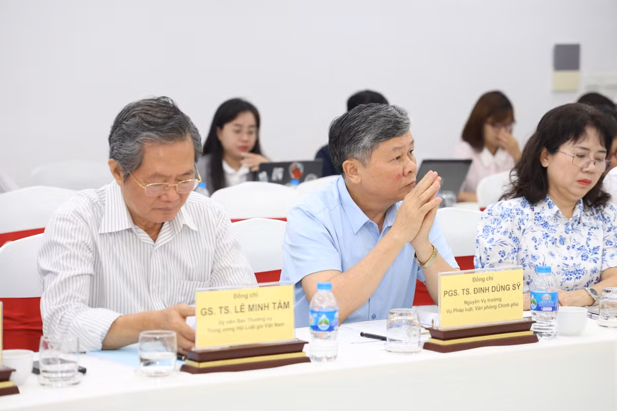 Đại biểu quốc hội, chuyên gia góp ý về quản lý, sử dụng đất công hiệu quả - Hình 4 Dai bieu quoc hoi, chuyen gia gop y ve quan ly, su dung dat cong hieu qua-Hinh-4