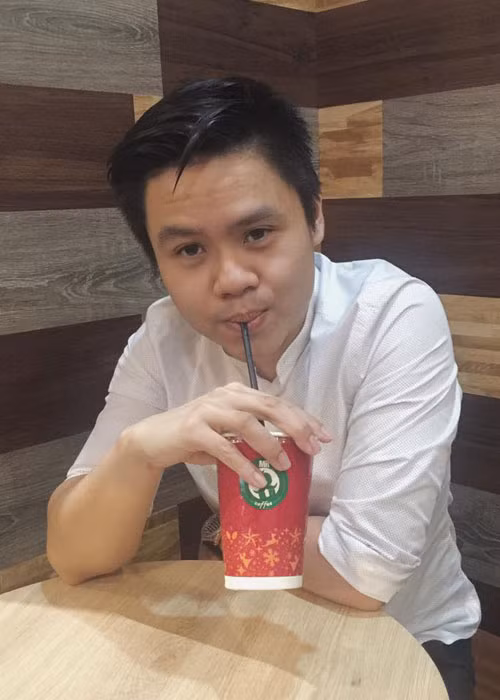 Khi lùm xùm lắng xuống, vào cuối tháng 1 vừa qua, Phan Thành và Midu lộ ảnh hẹn hò khiến nghi vấn cặp đôi đã tái hợp. 