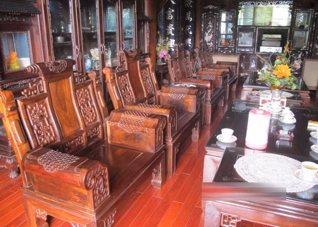 Noi that doc trong biet phu vo tien khoang hau xu Nghe-Hinh-3