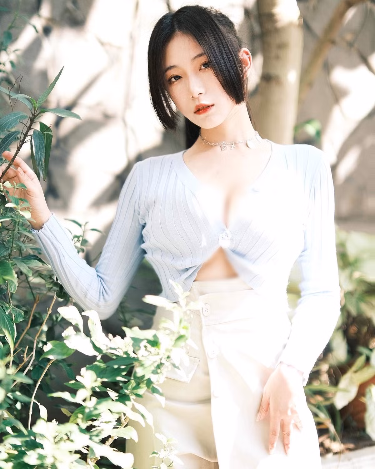 Mọi người đều công nhận, nhan sắc và dáng vóc của Lăng Thần giúp cô nàng có vẻ đẹp đa phong cách.