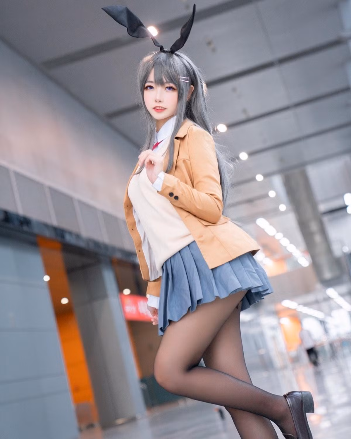 Trên trang IG cá nhân, Quỳ Quỳ thường xuyên chia sẻ những hình ảnh cô nàng diện đồ cosplay các nhân vật, hiếm khi chia sẻ ảnh đời thường.
