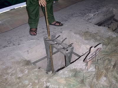 Lối đánh này sẽ khiến cho binh lính Mỹ cực kỳ ức chế, gây căng thẳng tột độ, khiến cho những người lính Mỹ trên chiến trường Việt Nam nghĩ rằng mỗi bước chân của họ có thể sẽ là những bước cuối cùng của cuộc đời mình. Nguồn ảnh: Fresh.