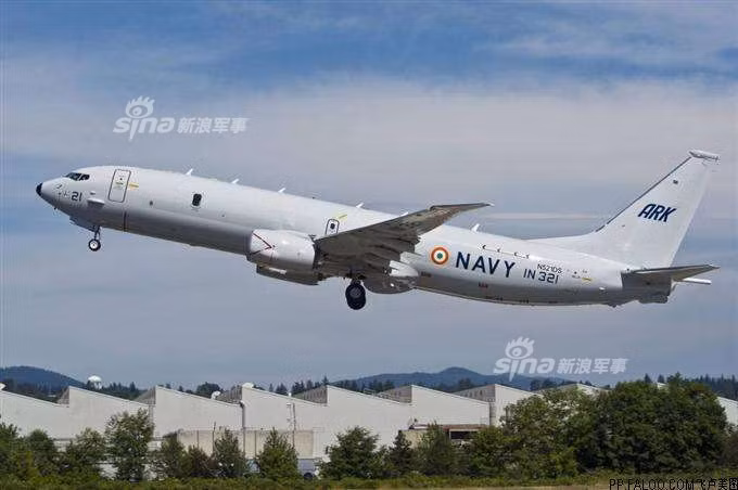 Được thiết kế dựa trên chiếc Boeing 737, Poseidon có chiều dài 39,47 mét, sải cánh 37,64 mét, cao 12,83 mét, trọng lượng rỗng 62 tấn, tọng lượng cất cánh tối đa 85 tấn. Máy bay được trang bị 2 động cơ tu-bô CFM56-7B. Nguồn ảnh: Sina.