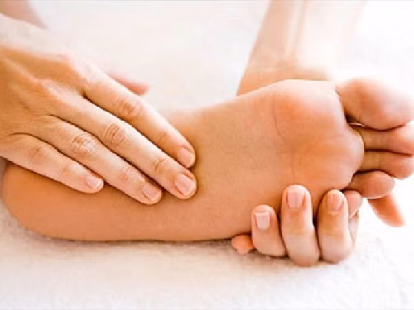 Quá trình điều trị, thời gian dùng thuốc cần ít nhất 6-8 tuần hoặc có thể lâu hơn. Trường hợp bôi ngoài da mang lại hiệu quả không cao, bạn nên cân nhắc sử dụng thuốc kháng nấm đường uống.
