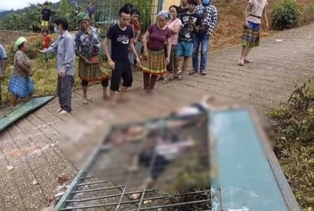 Tru cong truong tieu hoc do sap khien 3 chau nho tu vong