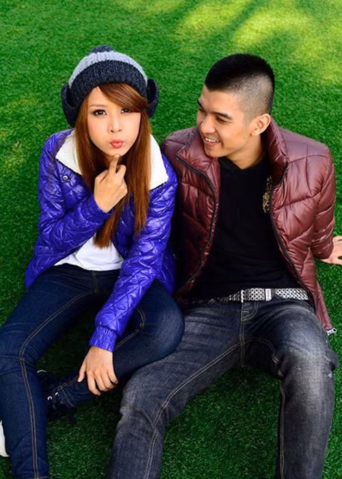Kể từ khi công khai yêu nhau, cặp hot boy - hot girl thường xuyên xuất hiện và thể hiện tình cảm dành cho nhau. Chuyện tình yêu trong sáng, lãng mạn của Cường Seven và Chi Pu cũng được các bạn trẻ yêu thích. Ảnh: Infonet