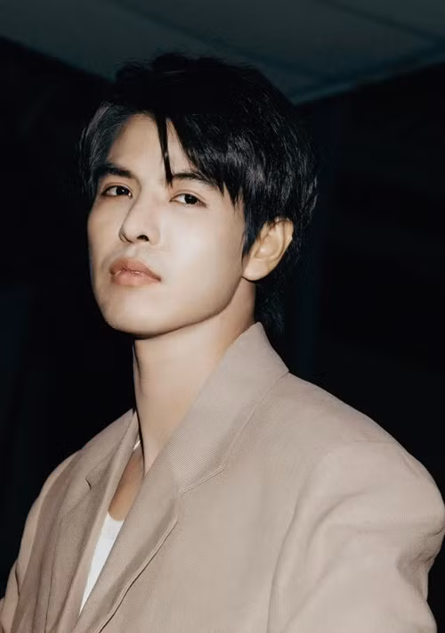 Đỗ Hiếu là tác giả loạt bài hit của Noo Phước Thịnh như: Cause I love you, Gạt đi nước mắt, Hold me tonight, Đừng nhìn lại, Xin đừng buông tay, Như phút ban đầu… Ảnh: FBNV.