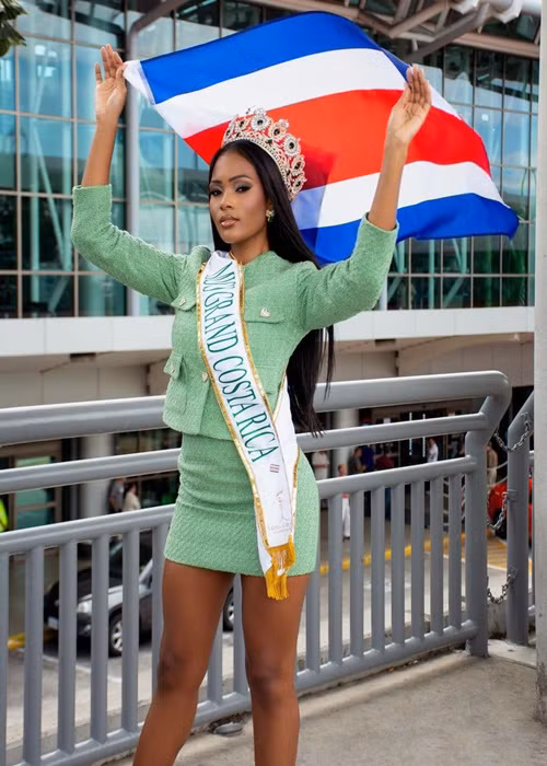 Mỗi hoạt động, phần thi phụ bên lề của cuộc thi sẽ được tổ chức tại Hà Nội, vịnh Hạ Long, thành phố Đà Nẵng, thành phố Hội An, thành phố Huế và thành phố Hồ Chí Minh. Ảnh: Miss Grand International.