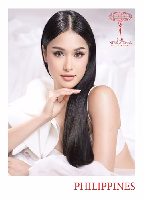 Nicole Borromeo - đại diện Philippines được Missosology dự đoán sẽ giành danh hiệu á hậu 1. Cô cao 1m72, số đo ba vòng cân đối, quyến rũ cùng gương mặt xinh đẹp như búp bê. Nicole đăng quang Hoa hậu Quốc tế Philippines 2022.