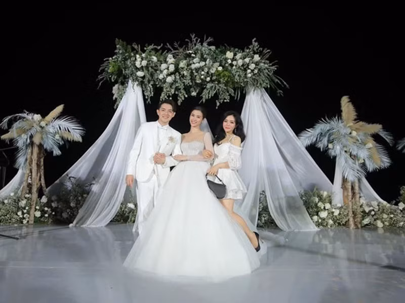 Em gái Ông Cao Thắng từng bày tỏ, cô rất vui khi Đông Nhi trở thành chị dâu cũng như chào đón nữ ca sĩ gia nhập đại gia đình. Ảnh: Vietnamnet.
