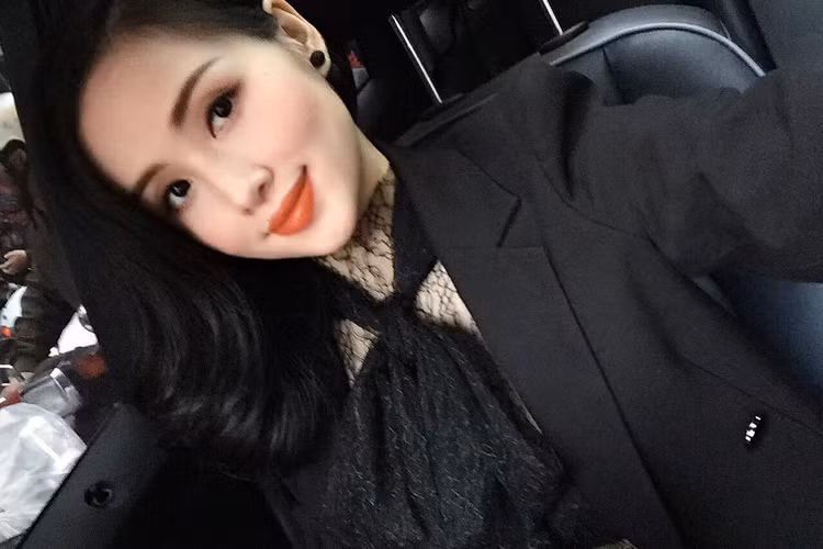Sau khi kết hôn, Tâm Tít dành nhiều thời gian cho gia đình. Cô có cuộc hôn nhân viên mãn với chồng doanh nhân thành đạt. Ảnh: FBNV