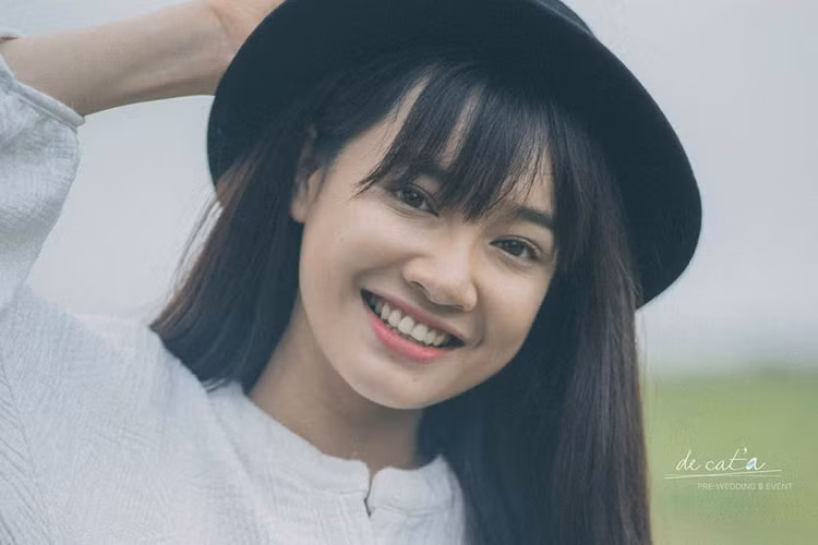 Với Nhã Phương, cô sinh ra và lớn lên tại Đắk Lắk. Nữ diễn viên sinh năm 1990 này cũng được đào tạo diễn xuất bài bản khi từng là sinh viên trường ĐH Sân khấu Điện ảnh. Ảnh: FBNV