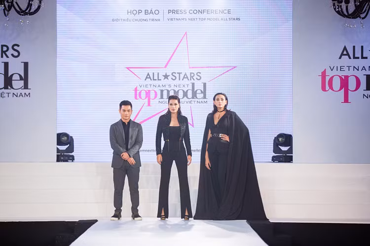 Tập 1 của chương trình Vietnam’s Next Top Model 2017 sẽ chính thức lên sóng VTV3 vào lúc 20h ngày 24/6.