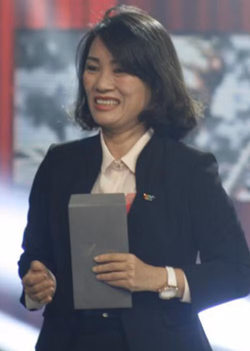Loạt chương trình đình đám có sự tham gia dẫn dắt, sản xuất của BTV Tạ Bích Loan gồm: Đường lên đỉnh Olympia, Bảy sắc cầu vồng, Người đương thời, Chuyện đương thời, Khởi nghiệp, 60 phút mở...Ảnh: Vietnamnet