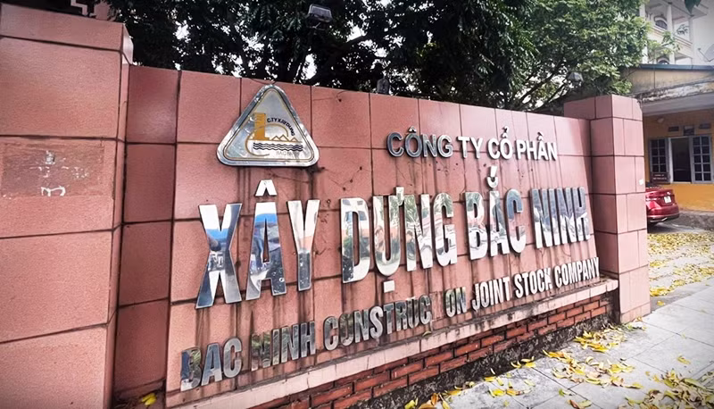 “Mot minh mot ngua” trung nhieu goi thau: Do chua cap nhat so lieu?