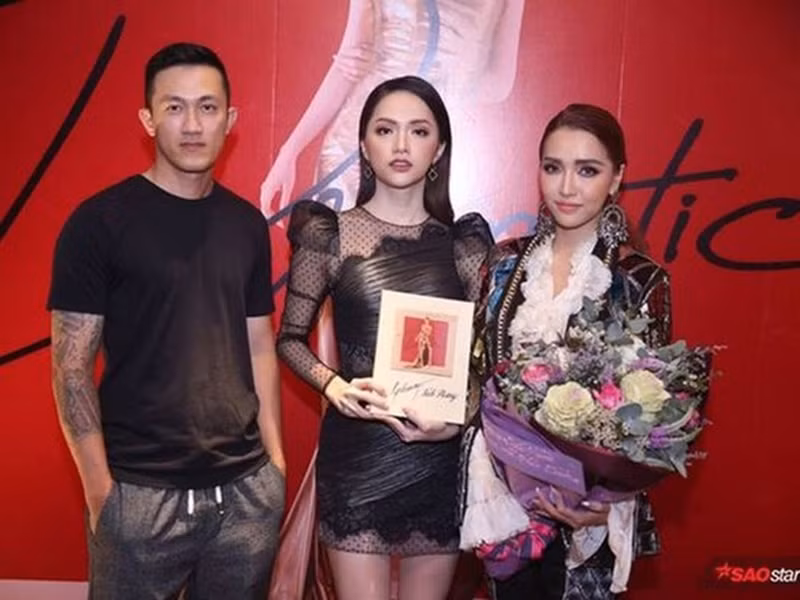 Criss Lai và Hương Giang vẫn giữ mối quan hệ tốt đẹp sau khi chia tay. Từng có tin đồn cả hai nối lại tình xưa. Tuy nhiên, Hương Giang phủ nhận quay lại với bạn trai cũ. Ảnh: Saostar.