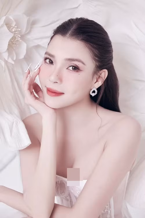 Thúy Diễm ba vòng đẹp như hoa hậu, mặc táo bạo quyến rũ Thuy Diem ba vong dep nhu hoa hau, mac tao bao quyen ru