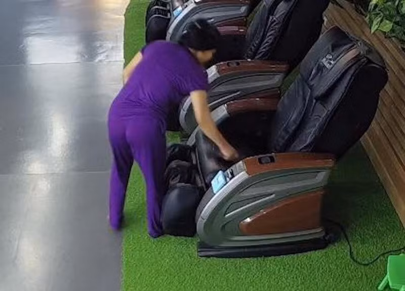 Cong an truy tim nguoi phu nu nhat duoc vi tai khu vui choi TiniWorld