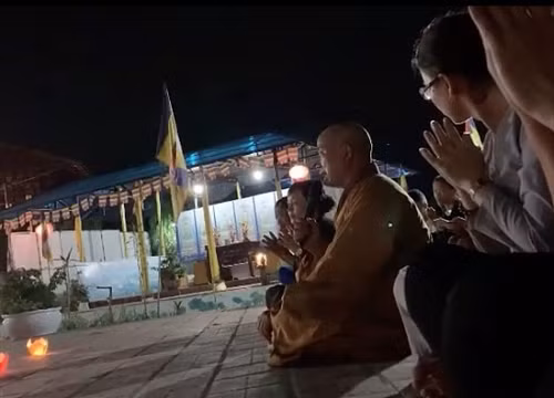 Tru tri chua Nga Hoang bi to ga tinh PV: Muc ky luat qua nhe?