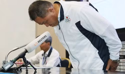 ASIAD 2018: 4 cau thu Nhat Ban bi duoi ve nuoc vi toi... mua dam