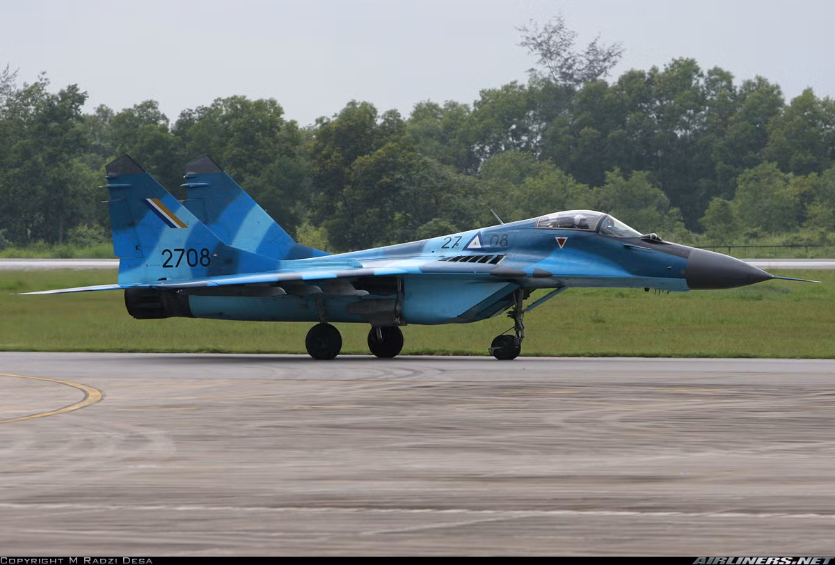 Dang gom suc manh tiem kich MiG-29 Myanmar sau nang cap