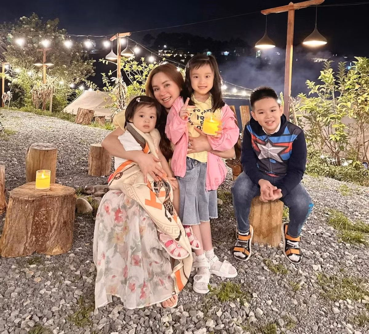 Co ngoi do so cua ca si Vy Oanh-Hinh-40