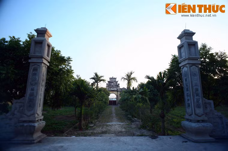 Chùa Tổ ngày nay là một trong những ngôi chùa nổi tiếng mà du khách không nên bỏ qua khi du ngoạn Bắc Ninh. Hội chùa được tổ chức vào ngày 19, 20 tháng Hai Âm lịch hàng năm là một hội lớn của vùng, thu hút đông đảo đệ tử Phật giáo và du khách thập phương về trẩy hội. Mời quý độc giả xem video: Đi tìm Tết Việt. Nguồn: VTC14.