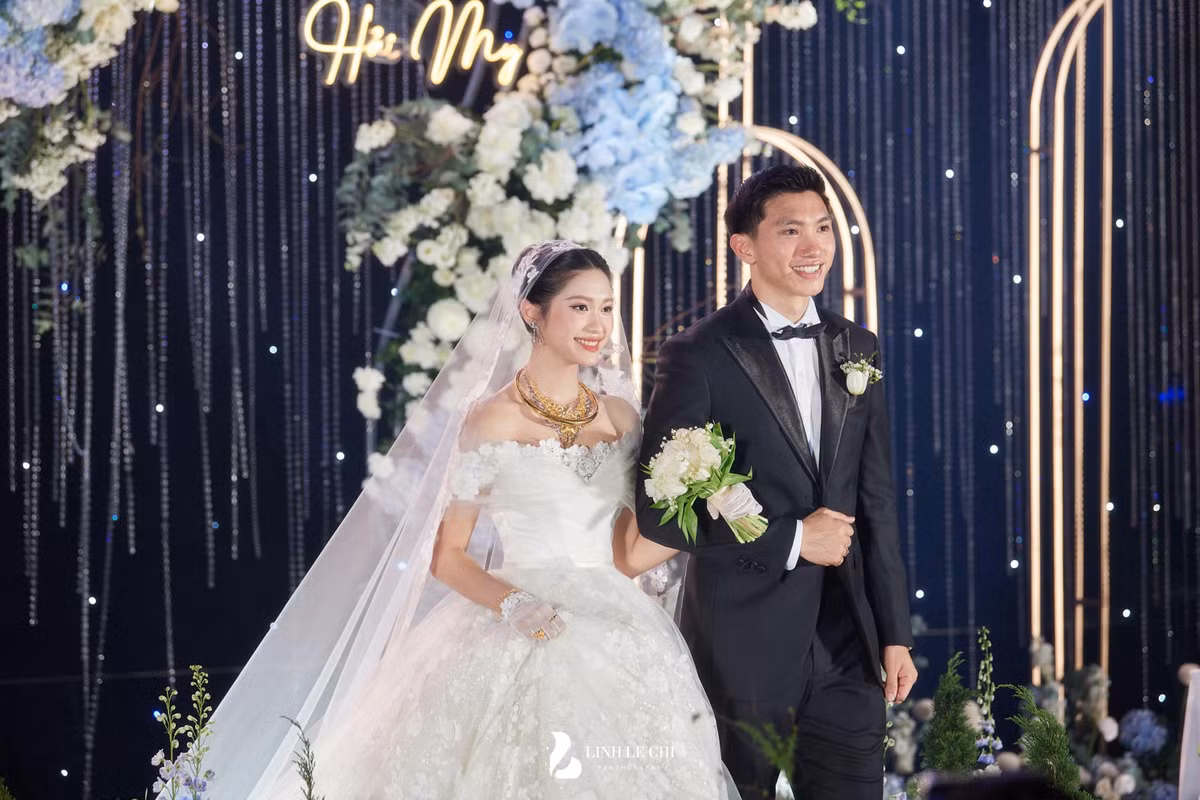 Với phát ngôn của Văn Hậu, cư dân mạng cho rằng lần đầu gặp gỡ, anh đã chú ý đến Hải My dù có Hoàng Anh Ốc kề bên.
