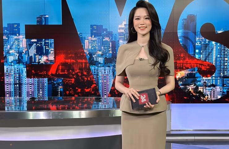 Hoàng Hải Yến là cái tên quen thuộc với khán giả khi dẫn dắt các bản tin Chuyển động 24h.