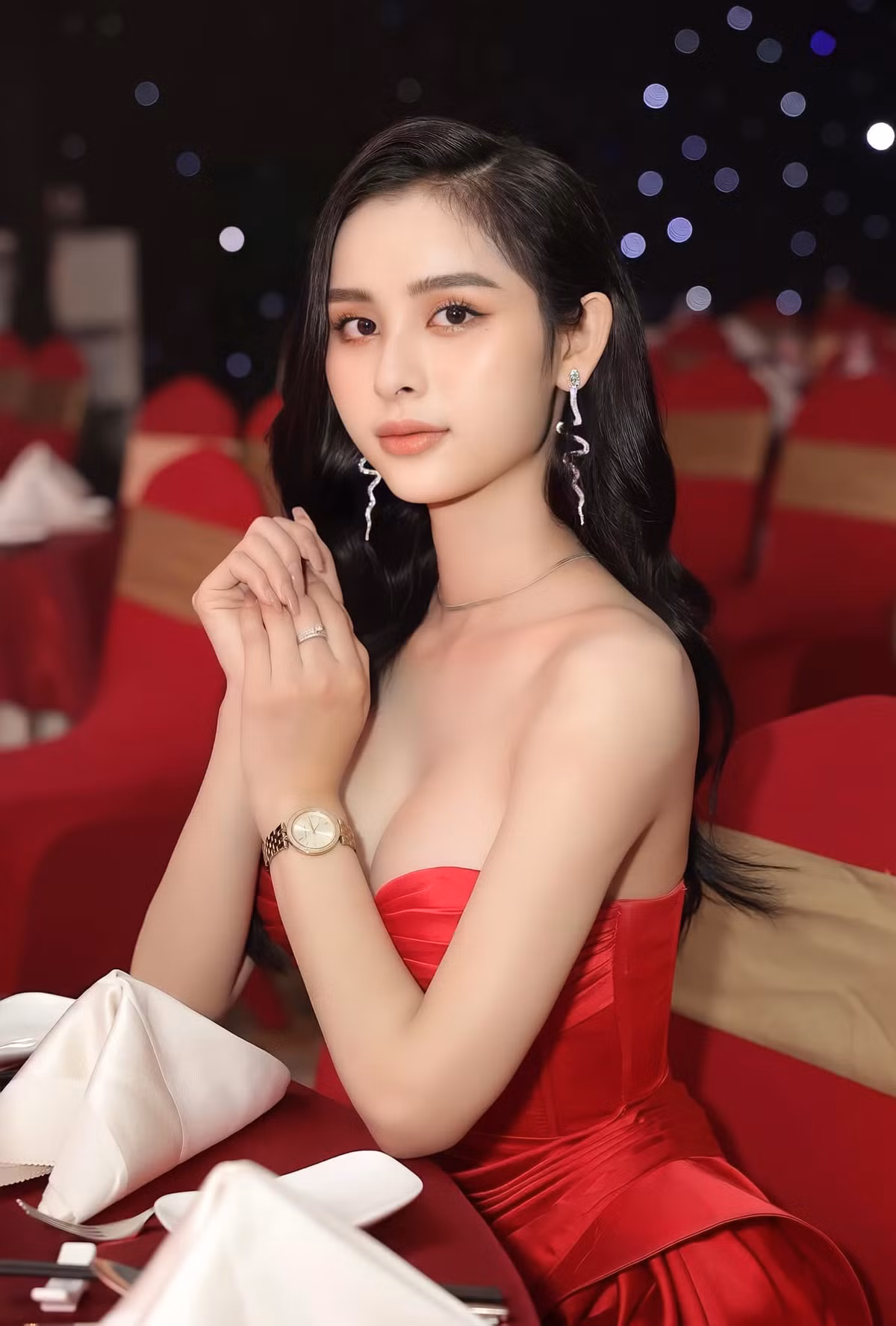 Từ sau cuộc thi, với danh hiệu Á khôi, Tường Vi nhận được rất nhiều sự quan tâm của công chúng, mọi người gọi cô là "tiên nữ Đắk Nia".
