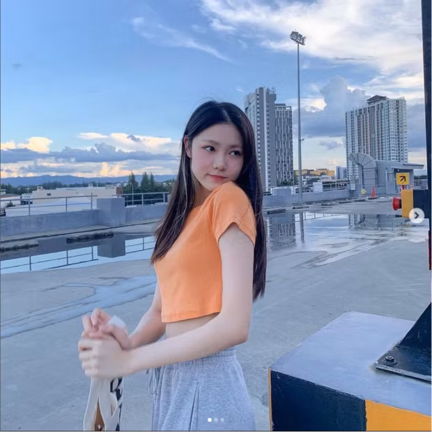 Hiện tại, ngoài việc thi đấu chuyên nghiệp, gái xinh người Thái Lan cũng đang trong quá trình học phổ thông.