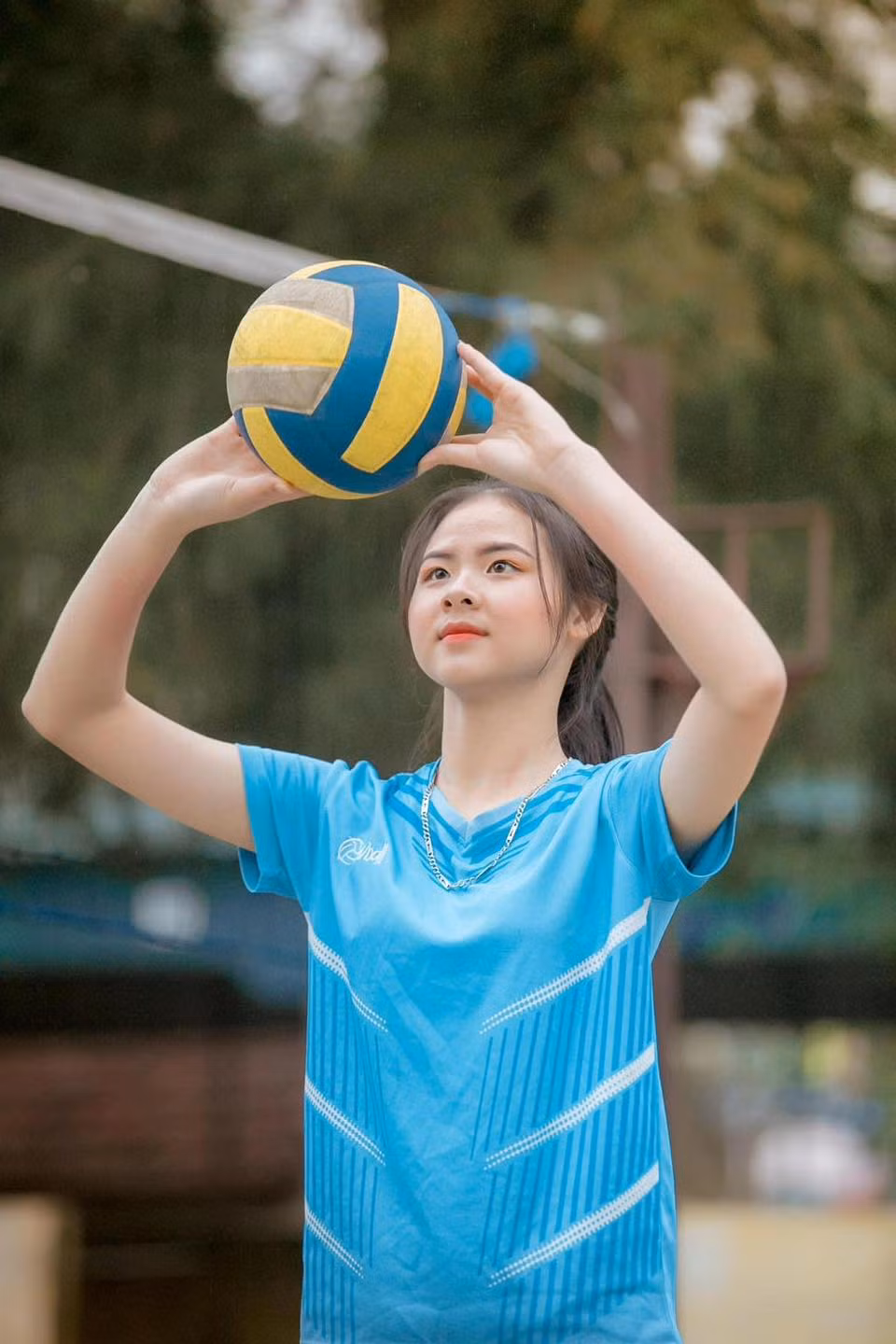 Người đẹp bóng chuyền 2K sở hữu nhan sắc trong trẻo, nụ cười rạng rỡ.