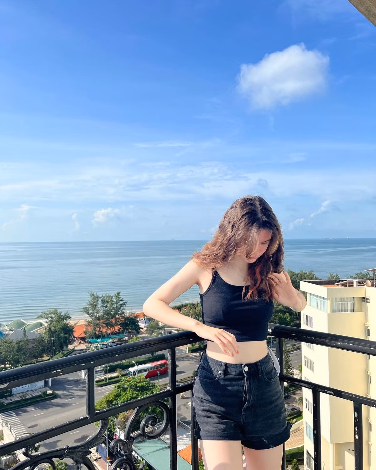 Thanh Giang thường xuyên chia sẻ những khoảnh khắc đời thường vui nhộn lên mạng xã hội.