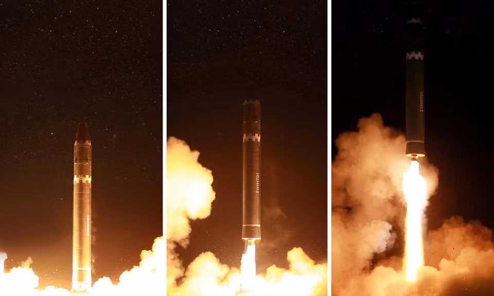 ICBM là một phương tiện tấn công chiến lược của Triều Tiên, sau một quá trình dài nghiên cứu và thử nghiệm, đến năm 2017 Triều Tiên đã thành công với loại ICBM có khả năng mang vũ khí hạt nhân tầm xuyên lục địa Hwasong-14 và Hwasong-15.