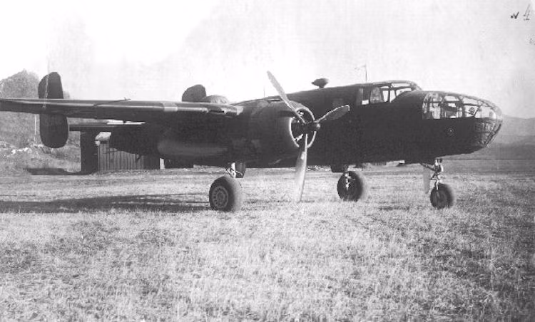 Cuối cùng, chiếc B-25 đã bị bắt giữ cùng phi hành đoàn và William Standley, Đại sứ Mỹ tại Liên Xô đưa ra phản đối chính thức. Đồng thời, Liên Xô đảm bảo một cách không chính thức với Washington rằng họ sẽ cố gắng tìm ra cách xử lý phù hợp và trong thời gian đó, các quân nhân Mỹ sẽ được đối xử tốt và trong điều kiện thoải mái nhất có thể (còn nữa)
