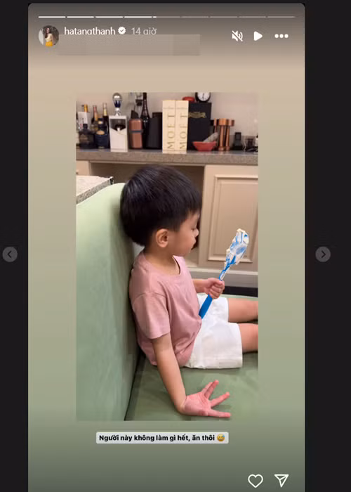 Hà Tăng hài hước chia sẻ bé Mason "không làm gì hết, ăn thôi".
