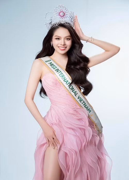 Thanh Thủy xếp sau các đại diện Mexico, Ukraine, Đài Loan, Cabo Verde, Honduras, Indonesia, Nigeria, Peru và Venezuela trong bảng dự đoán. Ảnh: FB Thanh Thủy.