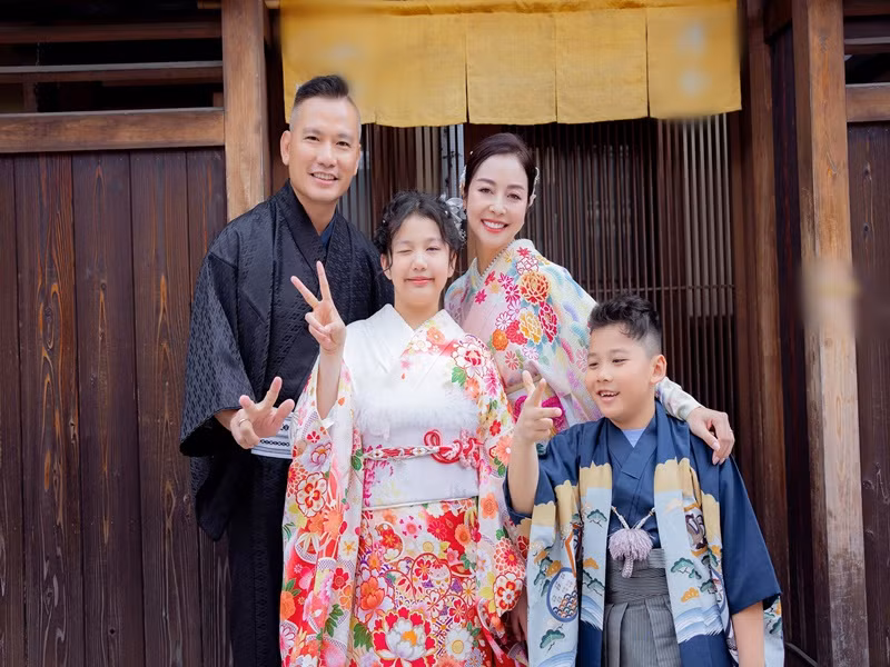 Có bố là doanh nhân thành đạt, các con của Jennifer Phạm sinh ra đã "ngậm thìa vàng".