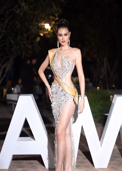 Susana Medina - đại diện Tây Ban Nha cao 1m81, sở hữu đôi môi quyến rũ. Cô thông thạo tiếng Anh, Đức và Pháp. Ảnh: Instagram Miss Grand Spain.