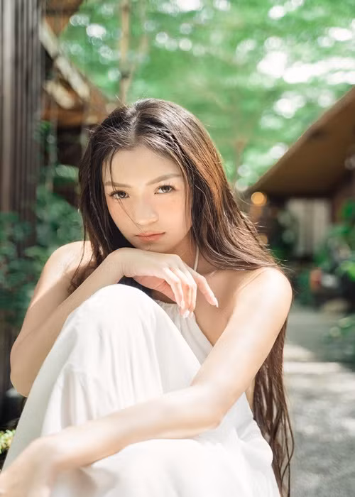 Thủy Top tập trung cho công việc kinh doanh với công ty giải trí riêng. Vì vậy, cô vắng bóng showbiz Việt. Ảnh: FB Thủy Top.