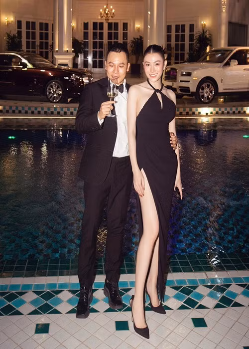 Năm 2014, "gà cưng" của Khắc Tiệp lọt top 20 Hoa hậu Việt Nam. Năm 2016, cô vào top 4 The Face Vietnam. Đến nay, Lê Hà vẫn giữ mối quan hệ thân thiết với Khắc Tiệp.