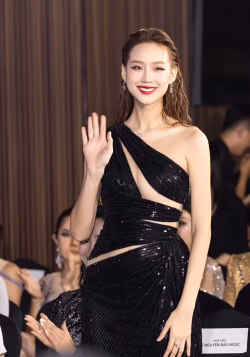 Bảo Ngọc là một trong những nàng hậu được nhiều khán giả yêu mến bởi cô không ngừng nỗ lực học tập, trau dồi kiến thức, tránh thị phi, ồn ào.