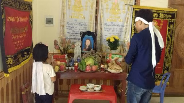 Ghen tuông, chồng dùng dao giết vợ rồi tự tử - Hình 2 Ghen tuong, chong dung dao giet vo roi tu tu-Hinh-2