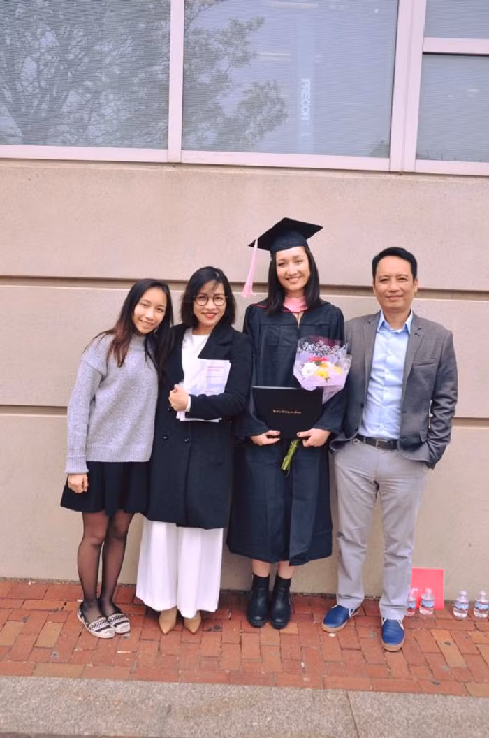 Anna Trương trong ngày tốt nghiệp trường đại học Berklee ở Boston (Mỹ). Đây là một trong những ngôi trường đào tạo về âm nhạc hàng đầu thế giới.