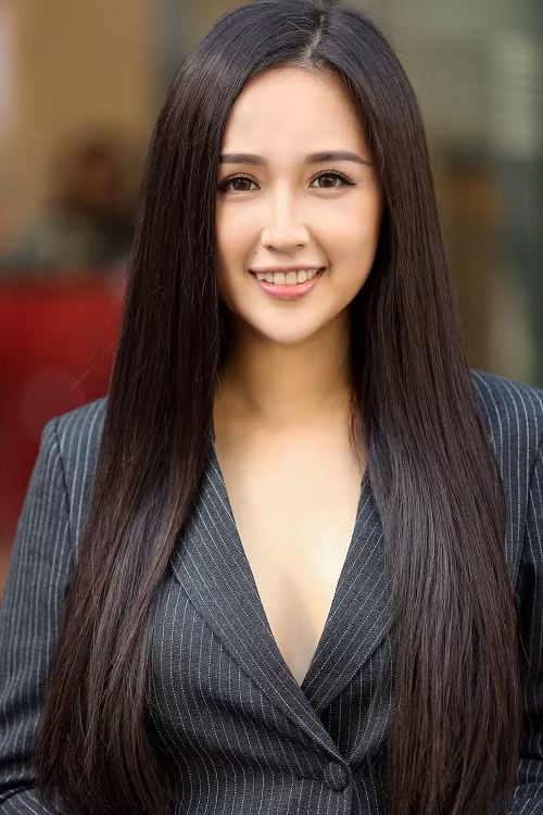 Hoa hậu Mai Phương Thuý là một trong những thành viên ban giám khảo của cuộc thi.