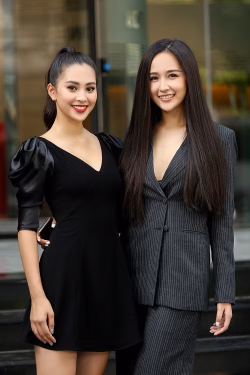Sáng 1/6, cuộc thi Miss World Việt Nam 2019 đã chính thức bước vào vòng Sơ khảo phía Nam nhằm chọn ra các thí sinh tiến vào vòng chung khảo. Cả Hoa hậu Mai Phương Thuý và Trần Tiểu Vy đều xuất hiện tại sự kiện.