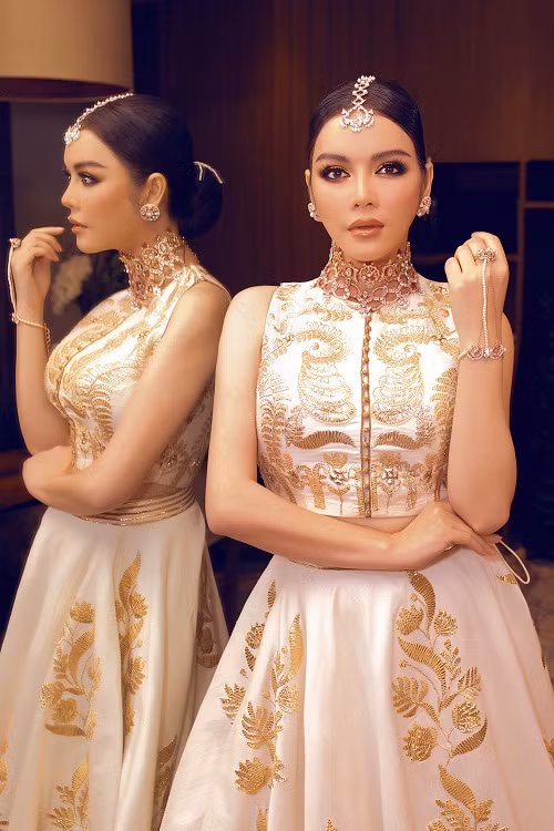 Hình ảnh của Lý Nhã Kỳ khiến nhiều người nhầm tưởng cô là một minh tinh đến từ Ấn Độ.