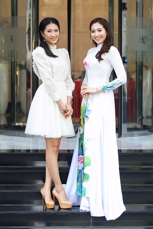 Cuộc thi có sự đồng hành của Hoa hậu Trần Tiểu Vy trong vai trò đại sứ.
