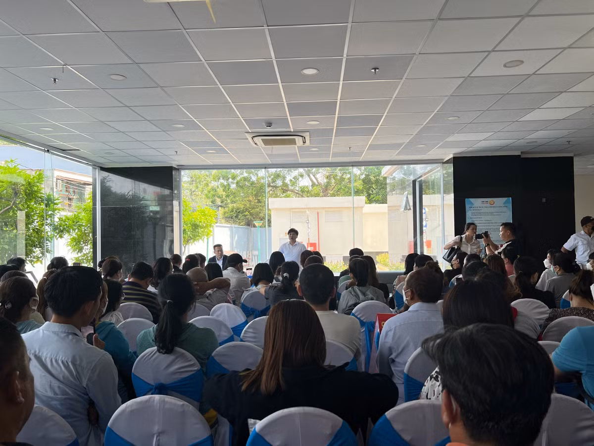 Shark Thủy và BLĐ Apax Leaders đối thoại với phụ huynh ở TP HCM - Hình 3 Shark Thuy va BLD Apax Leaders doi thoai voi phu huynh o TP HCM-Hinh-3