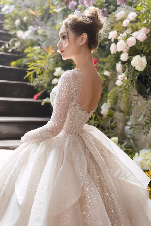 Đến ngày 12/3/2019, Xemesis đã chính thức ra mắt bạn gái với bạn bè và người hâm mộ.